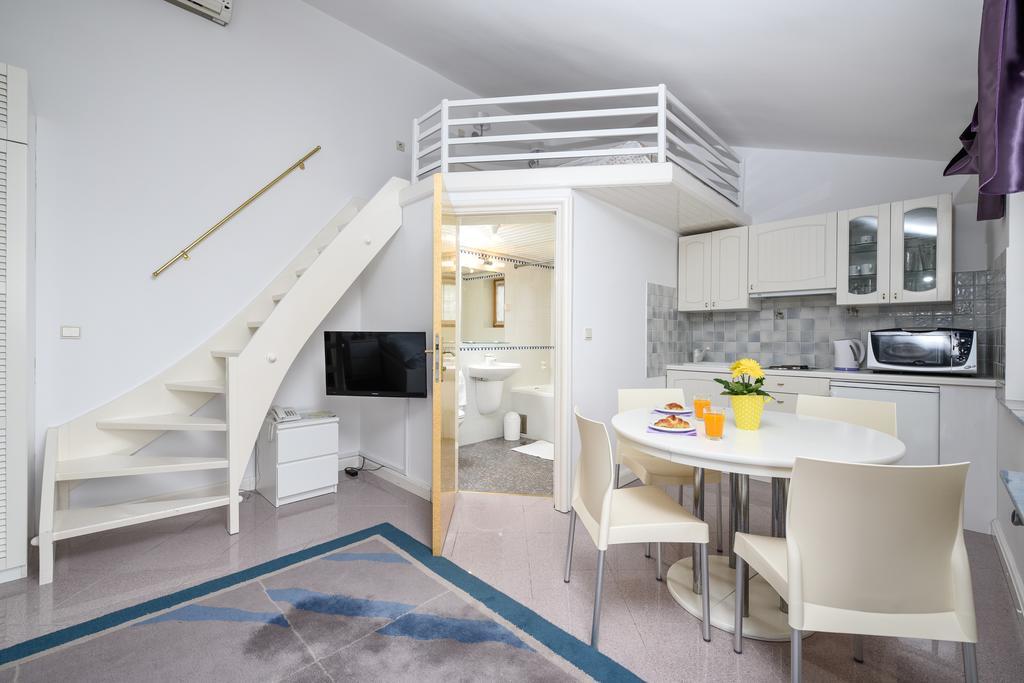 נייביצה Apartmani Alice מראה חיצוני תמונה